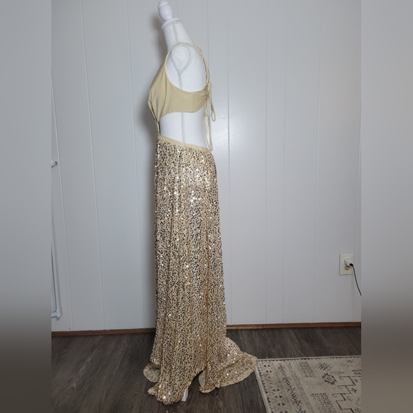 NWT 12th Tribe Era Sequin Maxi Dress Cut Out Lace Up Low Back Evening Prom LG - Picture 9 of 16